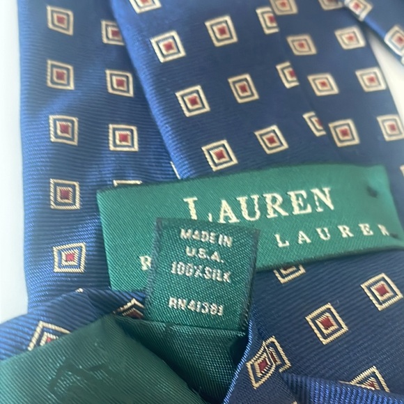 Ralph Lauren Men’s Silk Navy Necktie - Picture 9 of 9